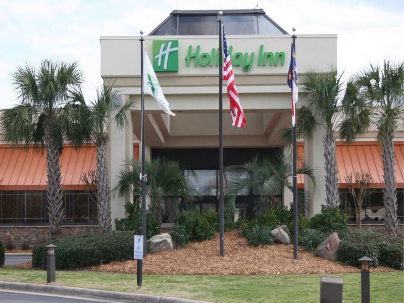 Clarion Hotel Fayetteville Exterior foto
