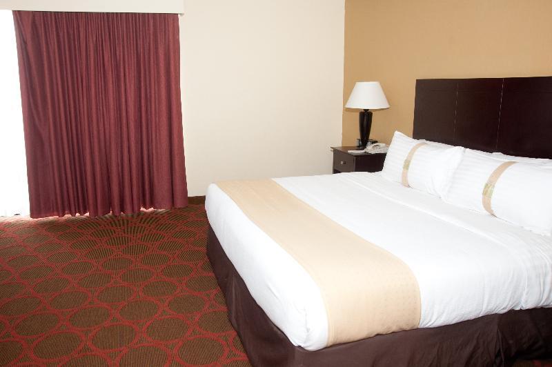 Clarion Hotel Fayetteville Exterior foto
